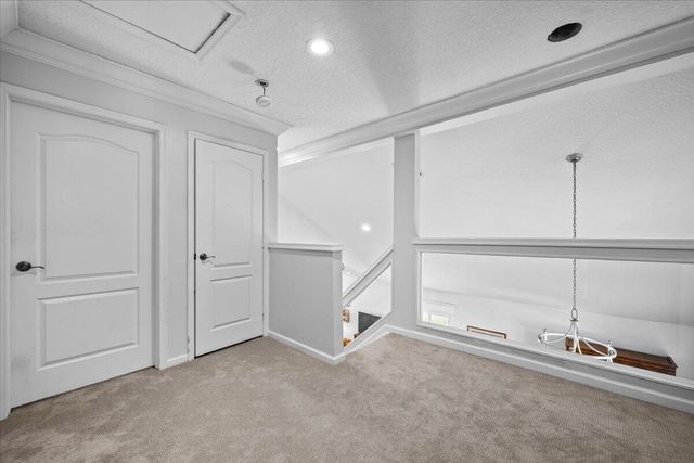 83 Satinwood Lane, Palm Beach Gardens, FL 33410