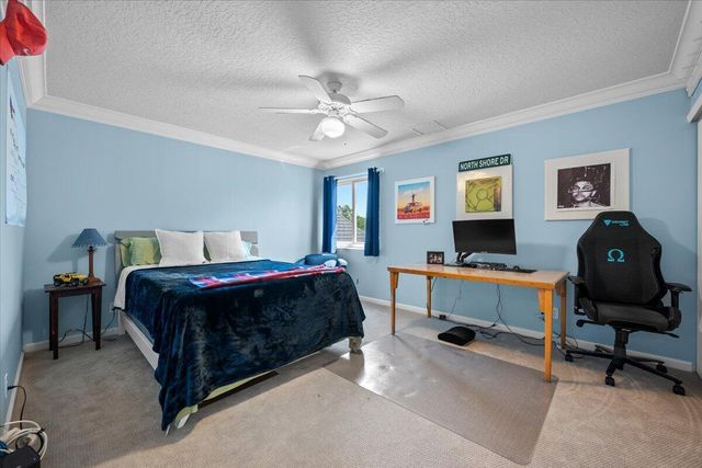 83 Satinwood Lane, Palm Beach Gardens, FL 33410