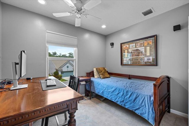 83 Satinwood Lane, Palm Beach Gardens, FL 33410