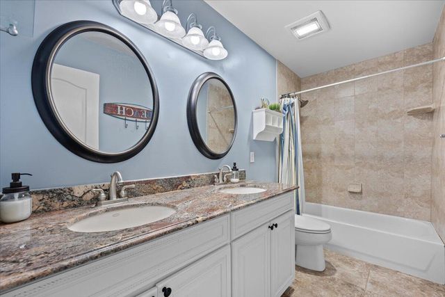 83 Satinwood Lane, Palm Beach Gardens, FL 33410