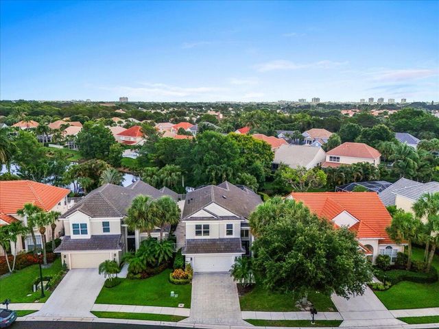 83 Satinwood Lane, Palm Beach Gardens, FL 33410