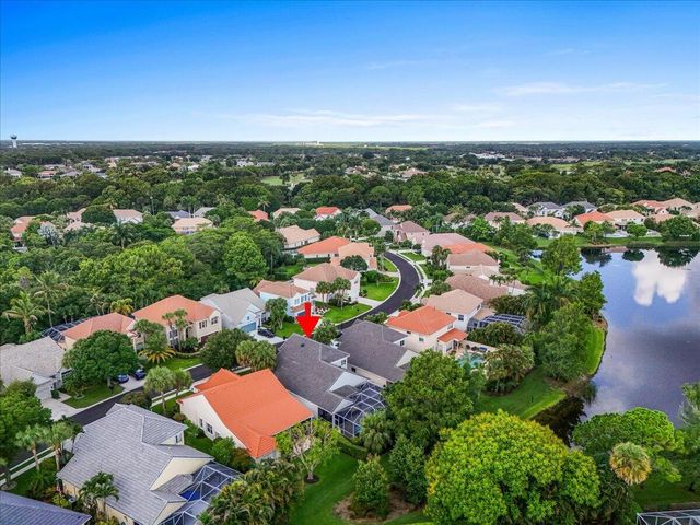 83 Satinwood Lane, Palm Beach Gardens, FL 33410