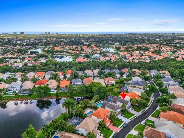 83 Satinwood Lane, Palm Beach Gardens, FL 33410