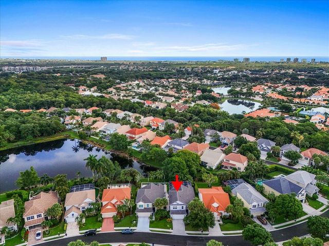 83 Satinwood Lane, Palm Beach Gardens, FL 33410