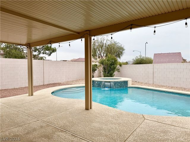 10699 Medicine Bow Street, Las Vegas, NV 89183