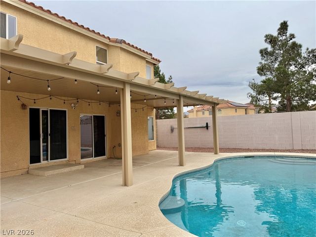 10699 Medicine Bow Street, Las Vegas, NV 89183