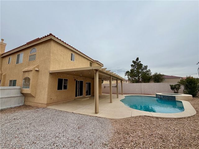 10699 Medicine Bow Street, Las Vegas, NV 89183