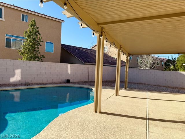 10699 Medicine Bow Street, Las Vegas, NV 89183