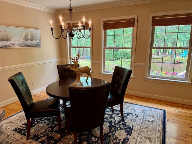 232 Hunters Drive, Walhalla, SC 29691