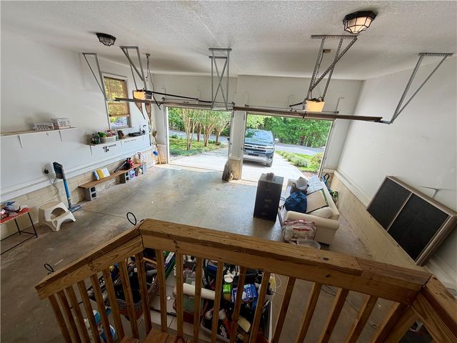 232 Hunters Drive, Walhalla, SC 29691
