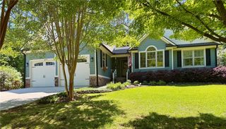 232 Hunters Drive, Walhalla, SC 29691
