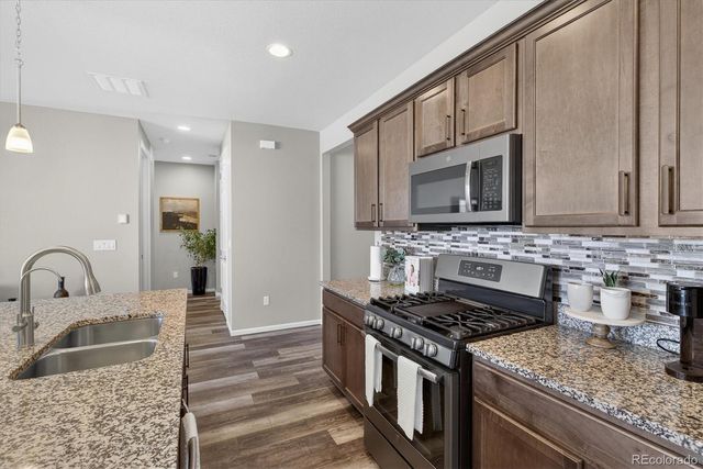 22350 E Mansfield Place, Aurora, CO 80018