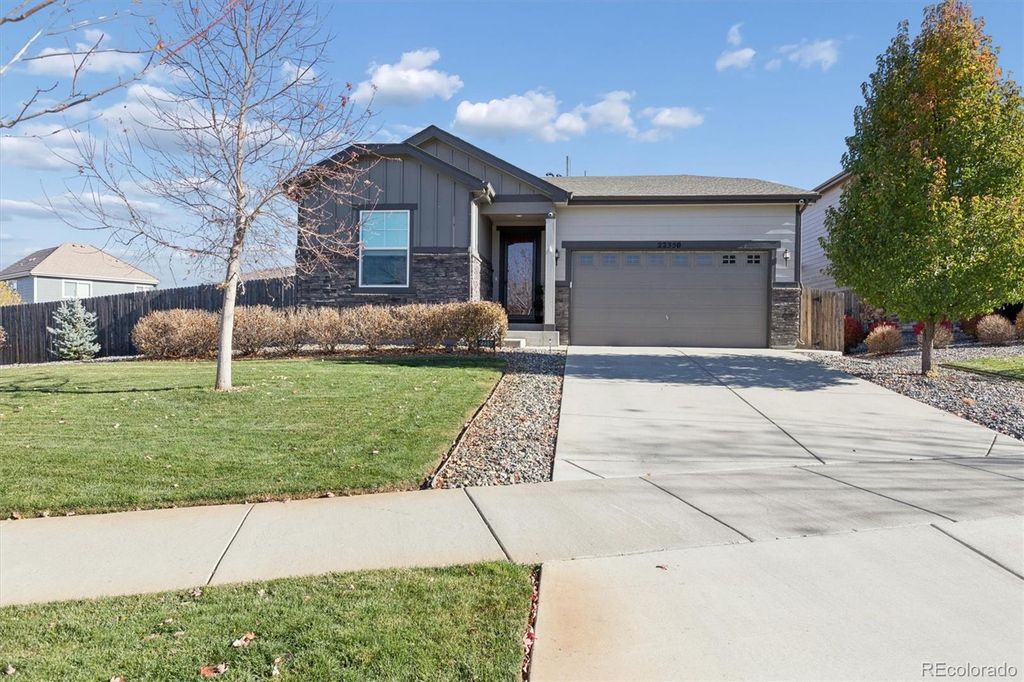 22350 E Mansfield Place, Aurora, CO 80018