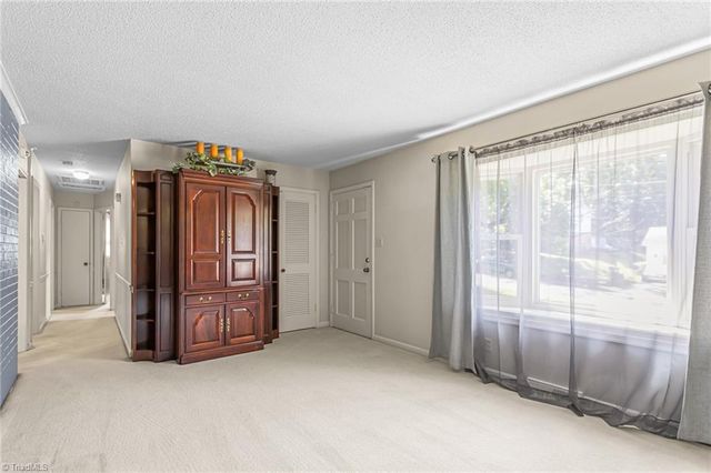 2401 Bywood Road, Greensboro, NC 27405