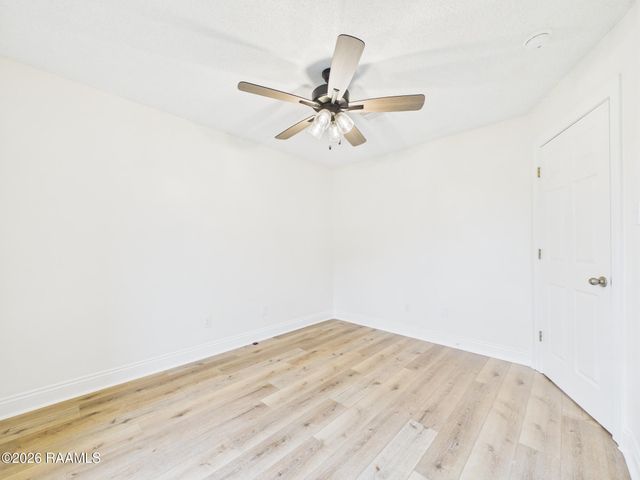 122 Pebble Beach Drive, Youngsville, LA 70592