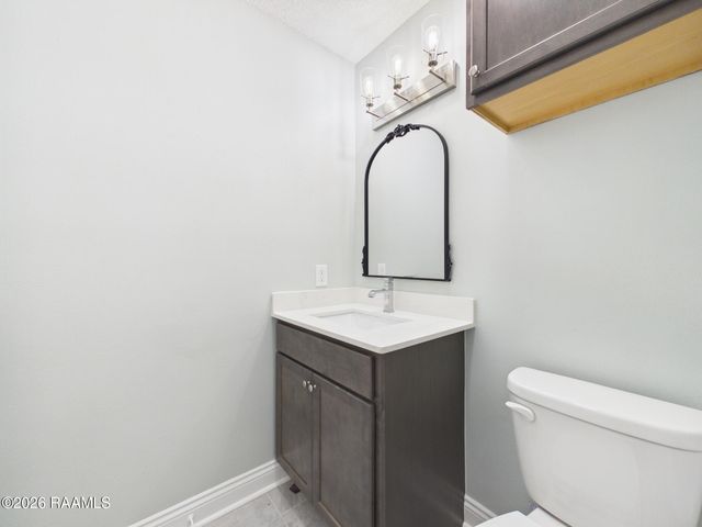 122 Pebble Beach Drive, Youngsville, LA 70592