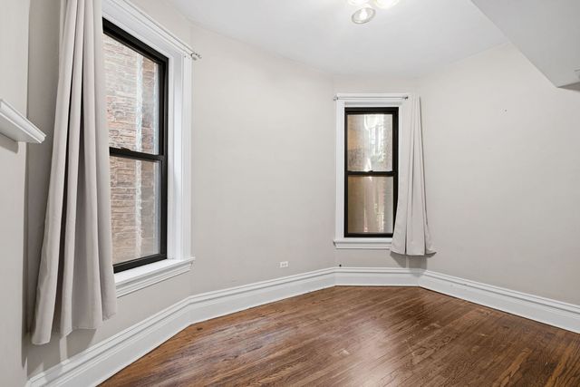 3551 N Reta Avenue 2, Chicago, IL 60657