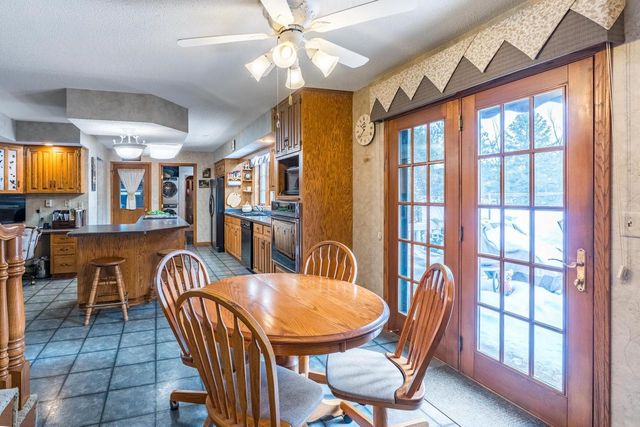 2180 BLUEJAY LANE, Kronenwetter, WI 54455