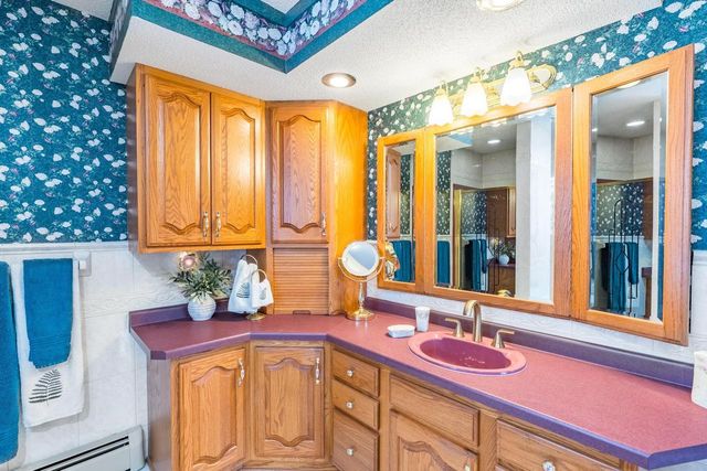 2180 BLUEJAY LANE, Kronenwetter, WI 54455