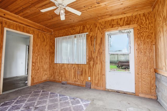 500 S Embarras Avenue, Tuscola, IL 61953