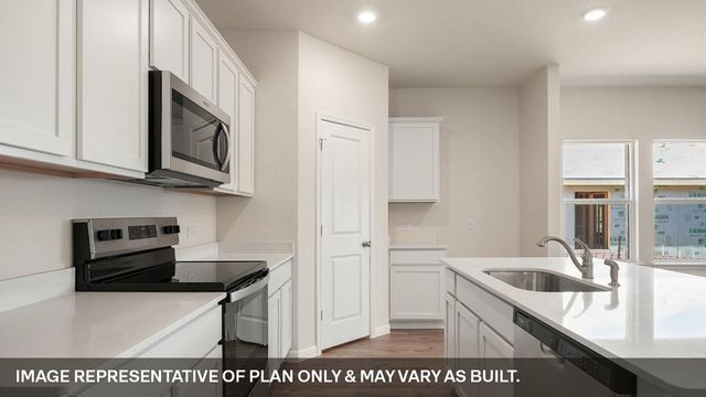 205 Rock Springs DR, Marble Falls, TX 78654