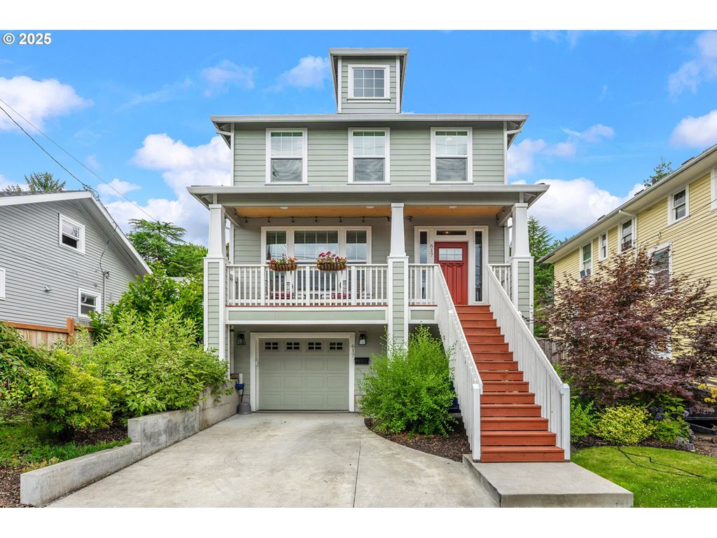617 Se 76TH Ave, Portland, OR 97215