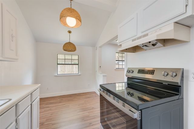 1104 Trinity View Street, Irving, TX 75060