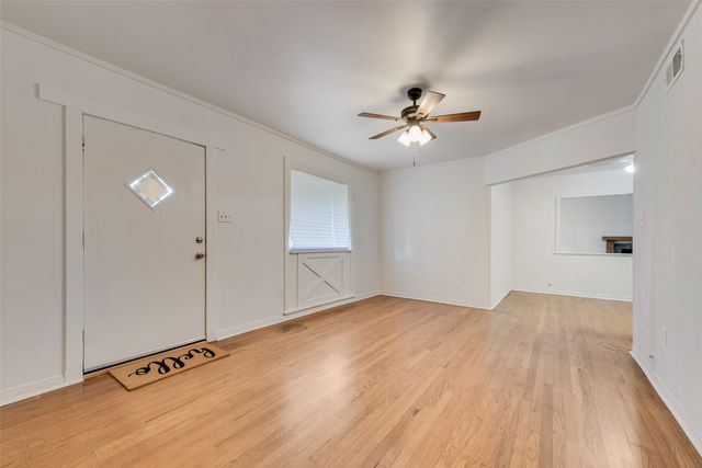 1104 Trinity View Street, Irving, TX 75060