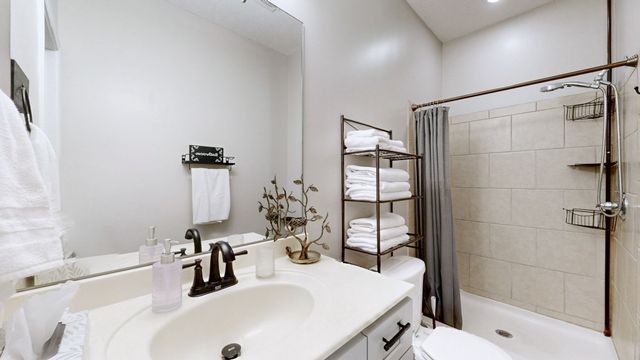 110 Bakertown Rd, Antioch, TN 37013