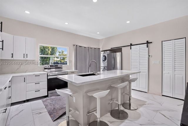 13405 SW 199th Ave, Miami, FL 33196