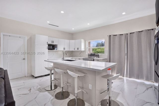 13405 SW 199th Ave, Miami, FL 33196