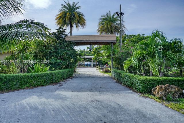 13405 SW 199th Ave, Miami, FL 33196
