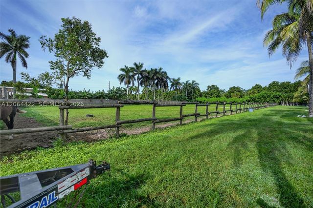 13405 SW 199th Ave, Miami, FL 33196