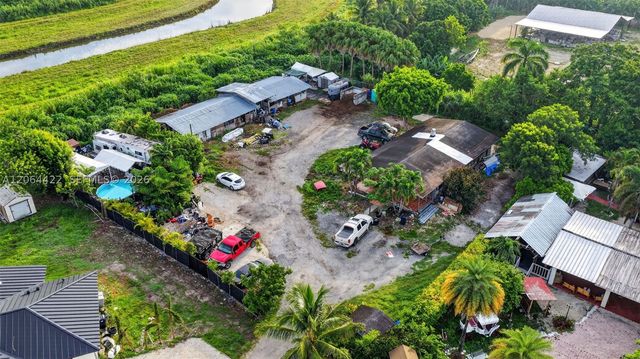 13405 SW 199th Ave, Miami, FL 33196