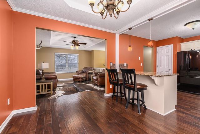 3203 N 157th Terrace, Basehor, KS 66007