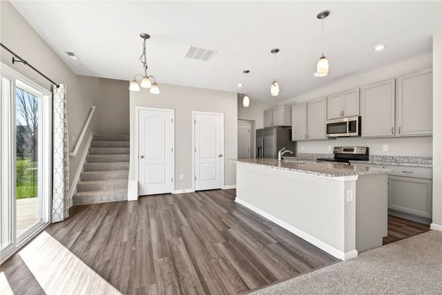 187 Brooke Parke Avenue, Brookville, OH 45309