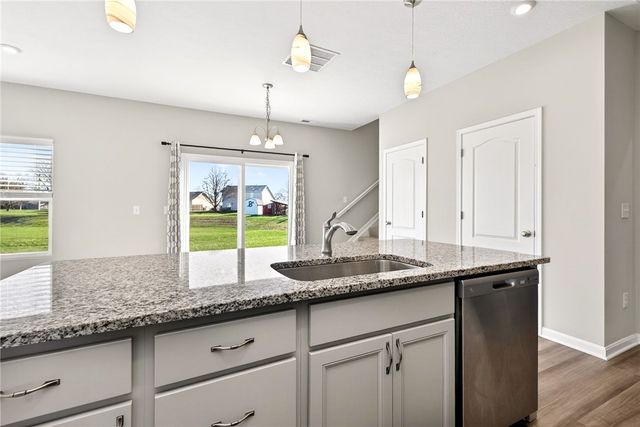 187 Brooke Parke Avenue, Brookville, OH 45309