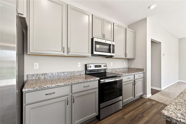 187 Brooke Parke Avenue, Brookville, OH 45309