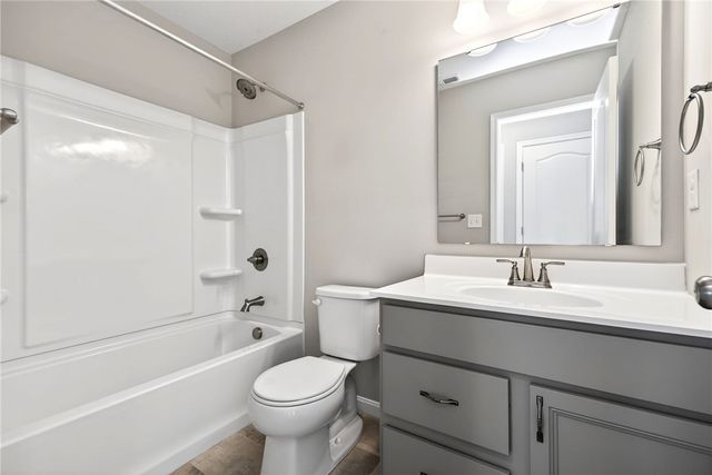 187 Brooke Parke Avenue, Brookville, OH 45309