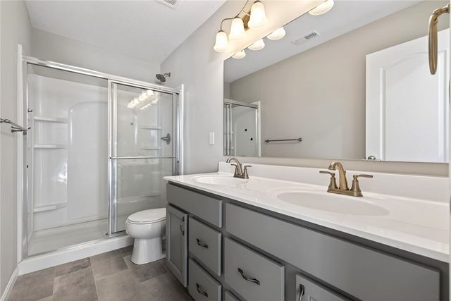 187 Brooke Parke Avenue, Brookville, OH 45309