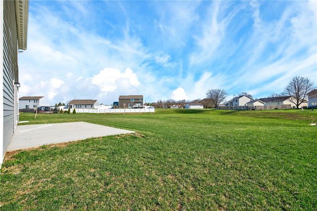 187 Brooke Parke Avenue, Brookville, OH 45309