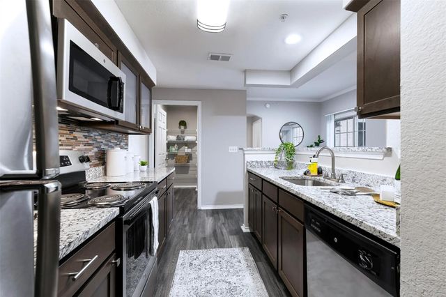 3201 Duval RD 04-0428, Austin, TX 78759