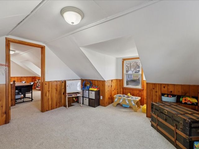 3533 27th Place, Des Moines, IA 50310