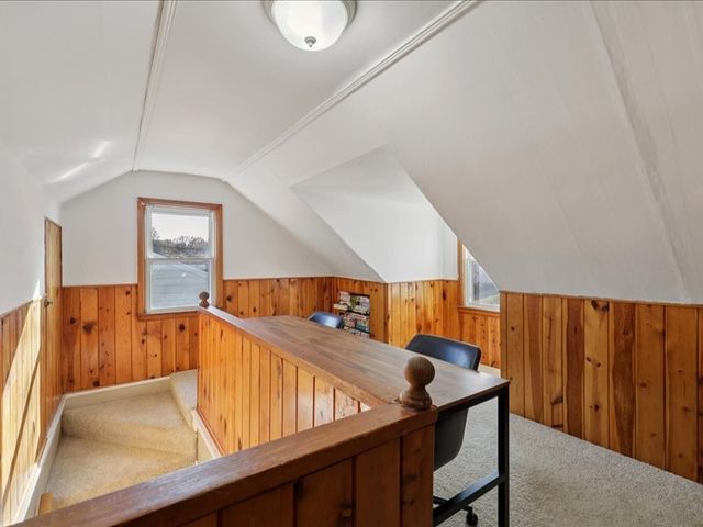 3533 27th Place, Des Moines, IA 50310