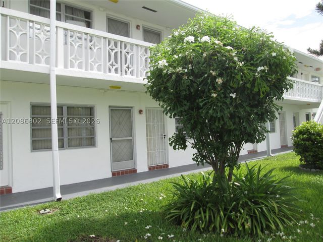 15 NW 204th St 17, Miami Gardens, FL 33169