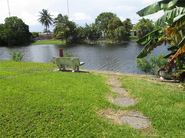 15 NW 204th St 17, Miami Gardens, FL 33169