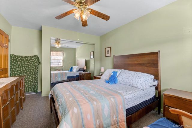 8105 268th Street 228A, New Hyde Park, NY 11040