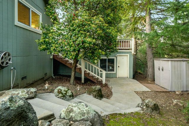 14931 Sun Forest Dr, Penn Valley, CA 95946