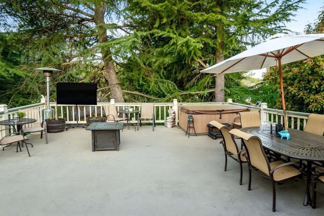 14931 Sun Forest Dr, Penn Valley, CA 95946