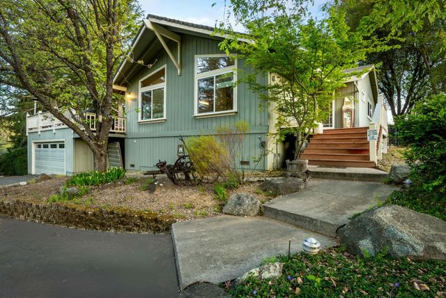 14931 Sun Forest Dr, Penn Valley, CA 95946